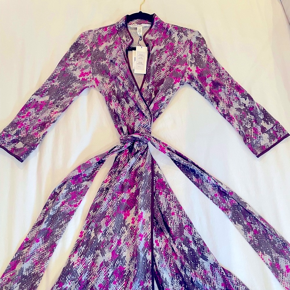 Diane Von Furstenberg, wrap, midi dress, size 6, 100% silk, new with tags.